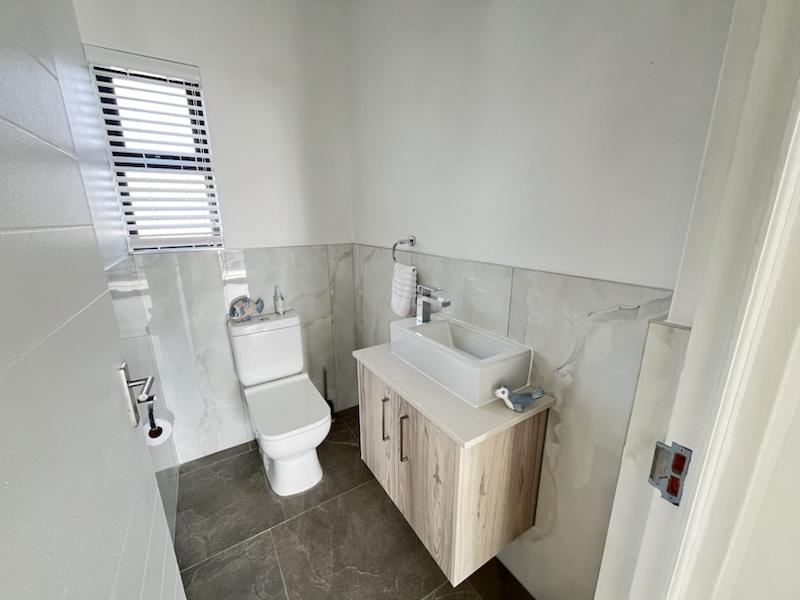 3 Bedroom Property for Sale in Dwarskersbos Western Cape